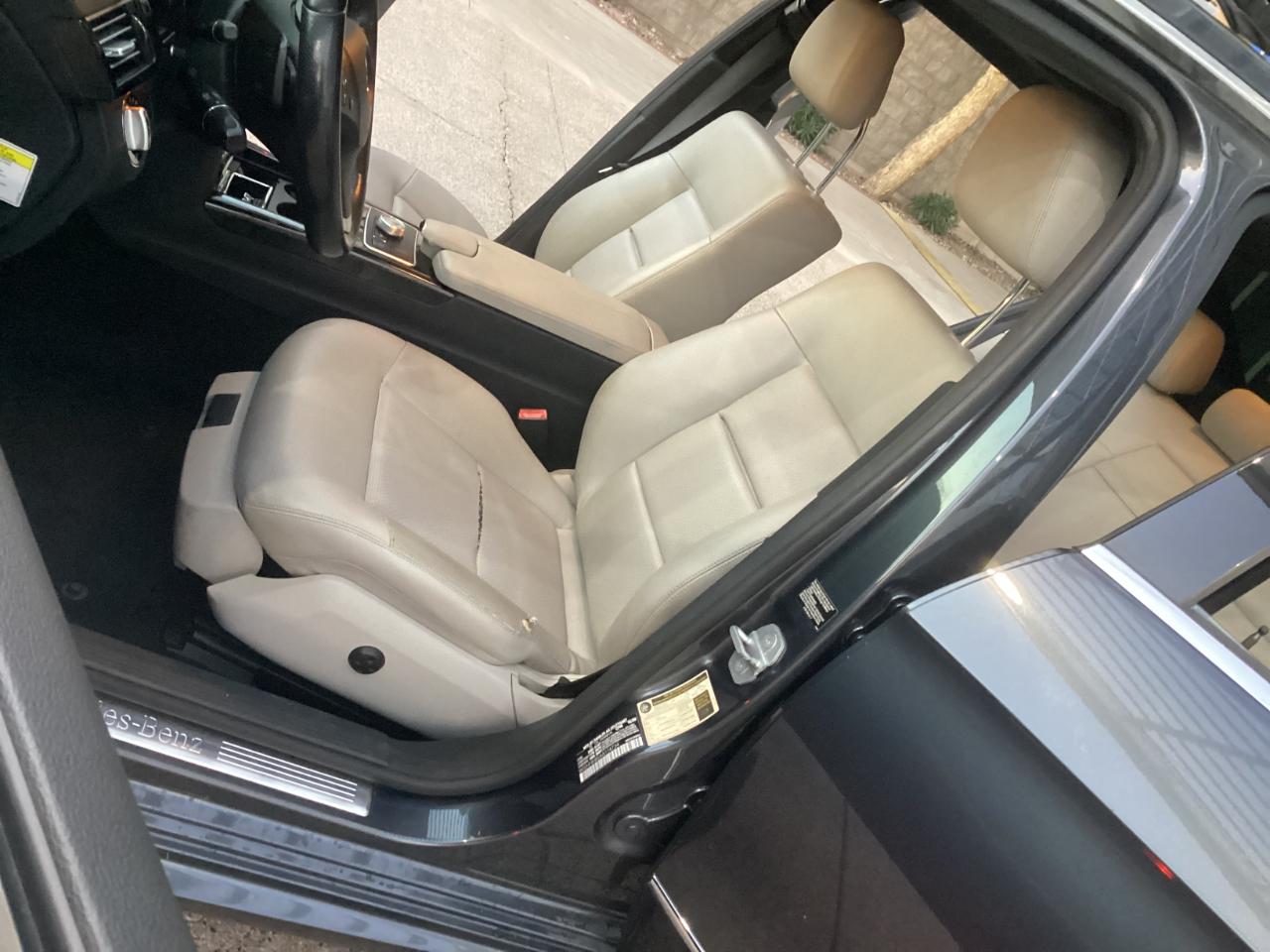 Mercedes-Benz E-Class E350 Sedan 4MATIC 2010 Mercedes-Benz E-Class E350 Sedan 4MATIC 2010