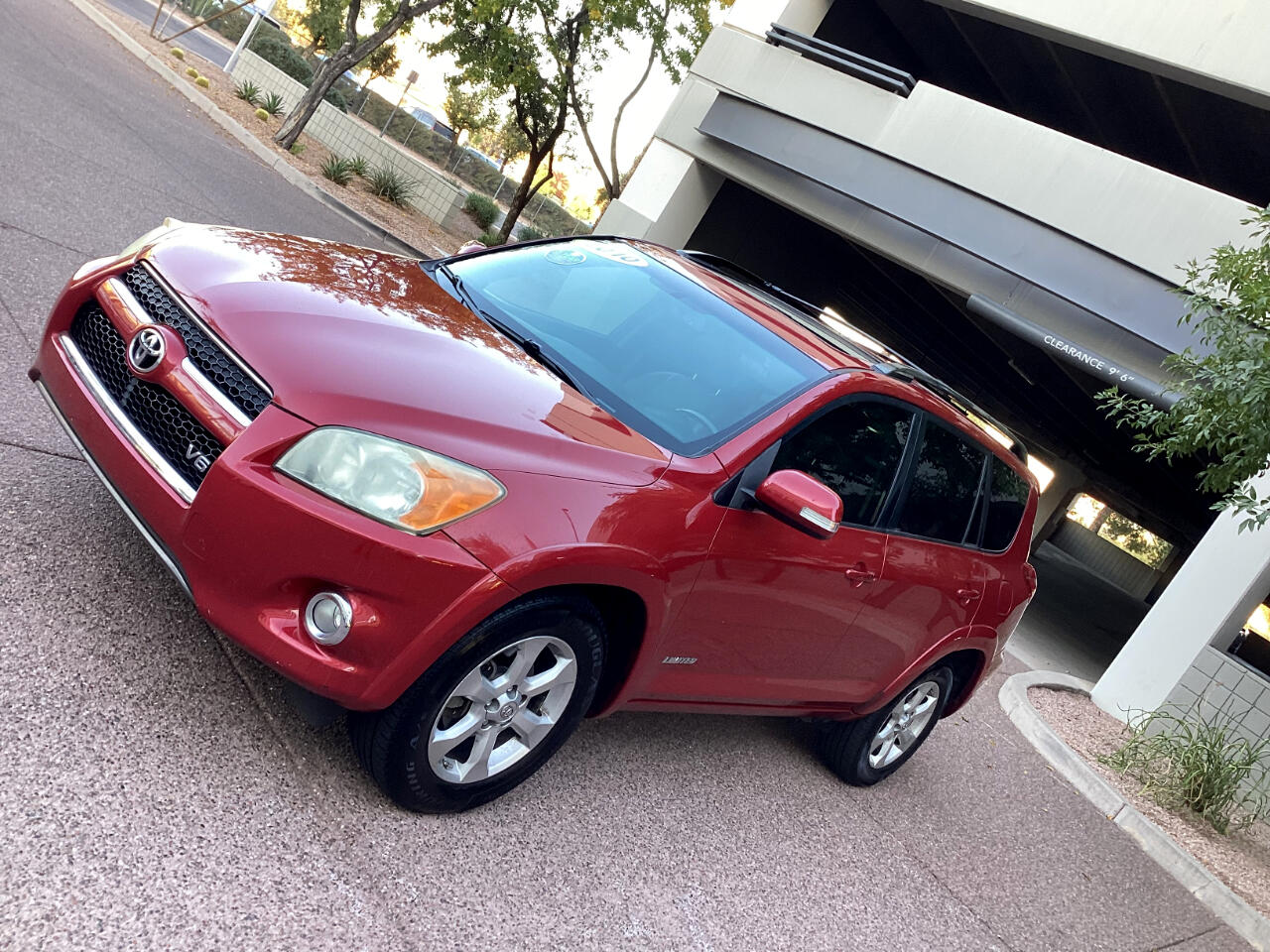 Toyota RAV4 Limited V6 2WD 2010