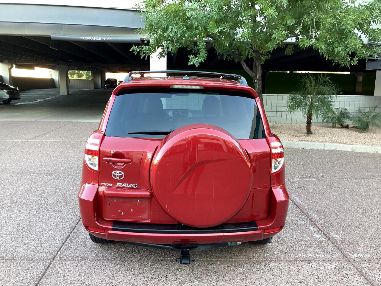 Toyota RAV4 Limited V6 2WD 2010