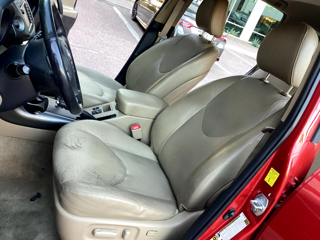 Toyota RAV4 Limited V6 2WD 2010