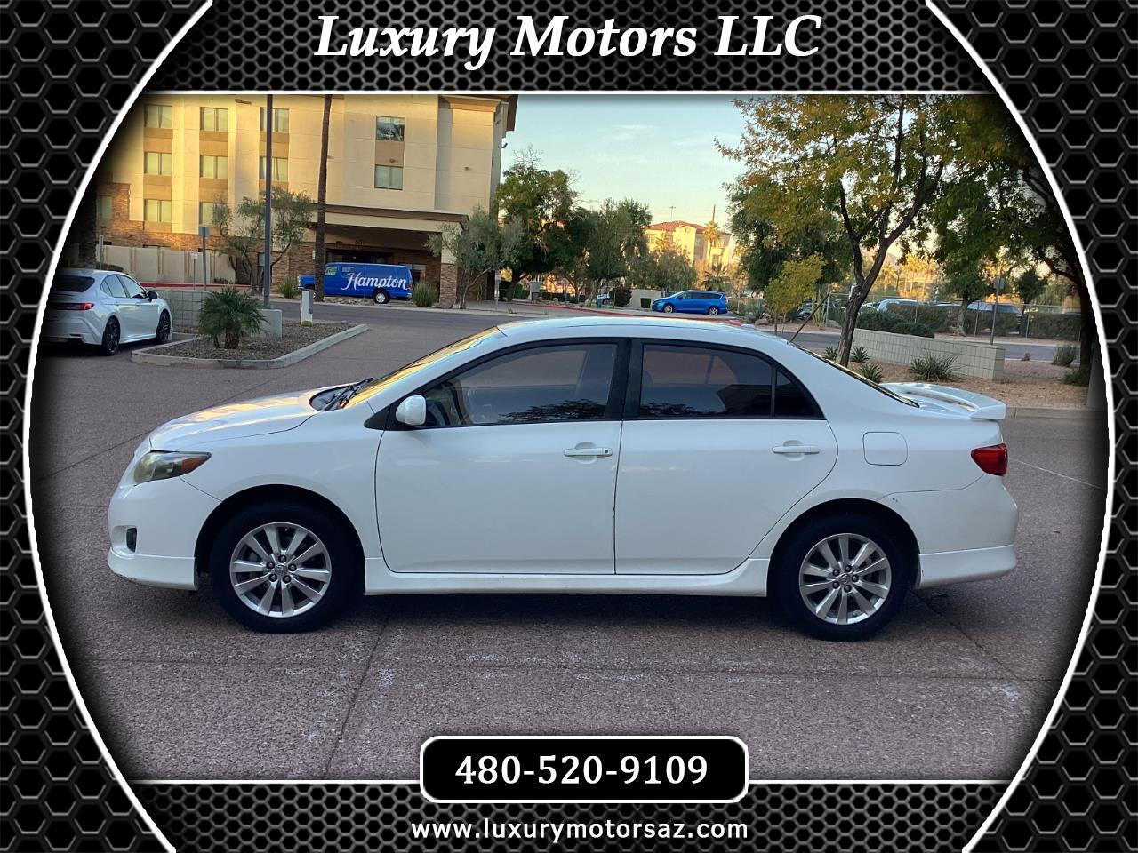 Toyota Corolla Base 5-Speed MT 2010