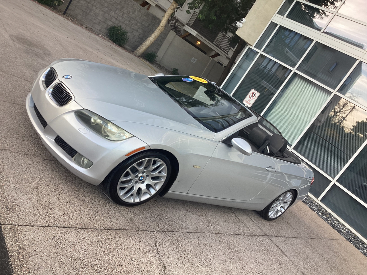 BMW 3-Series 328i Convertible 2008