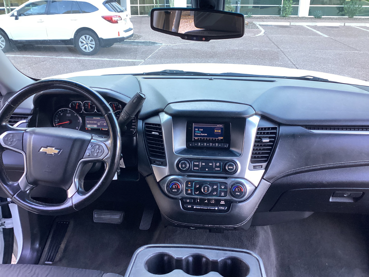 Chevrolet Suburban LS 2WD 2015