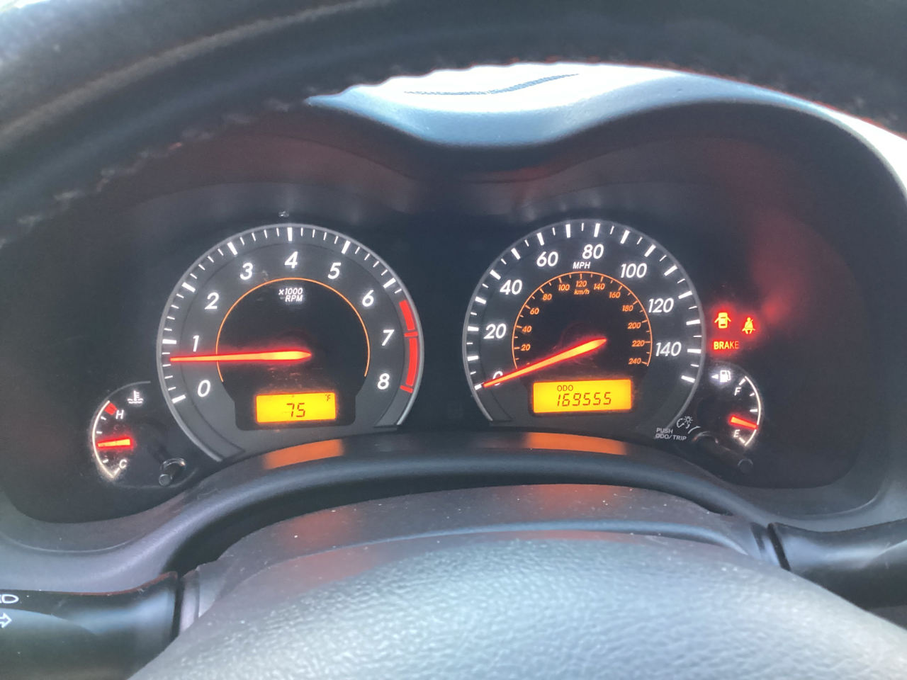 Toyota Corolla Base 5-Speed MT 2010