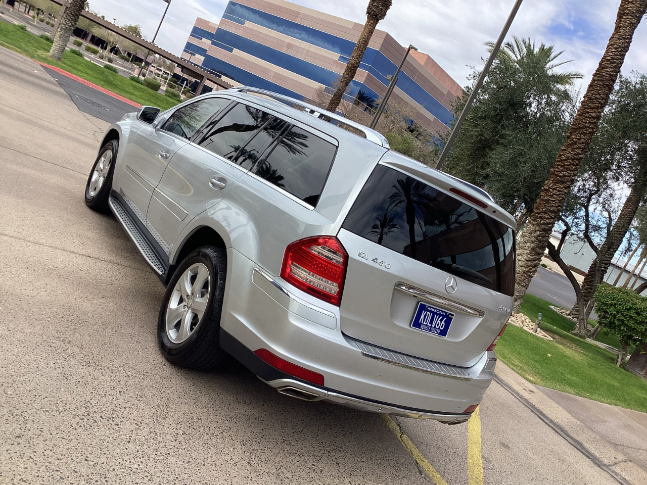 Mercedes-Benz GL-Class GL450 4MATIC 2012