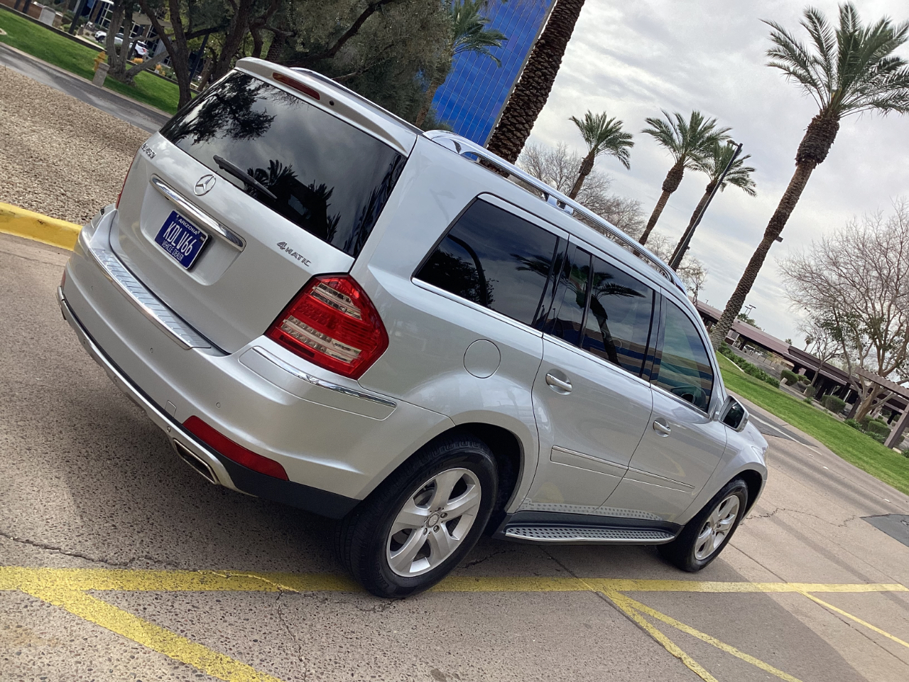 Mercedes-Benz GL-Class GL450 4MATIC 2012