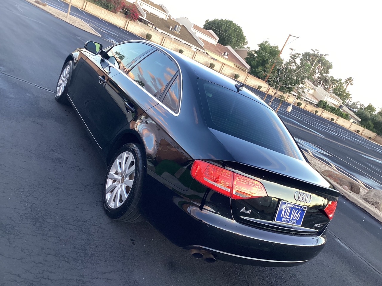 Audi A4 2.0 T Sedan FrontTrak Multitronic 2011