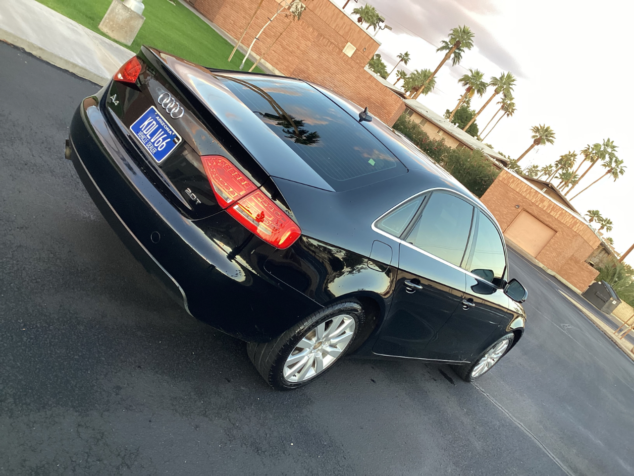 Audi A4 2.0 T Sedan FrontTrak Multitronic 2011