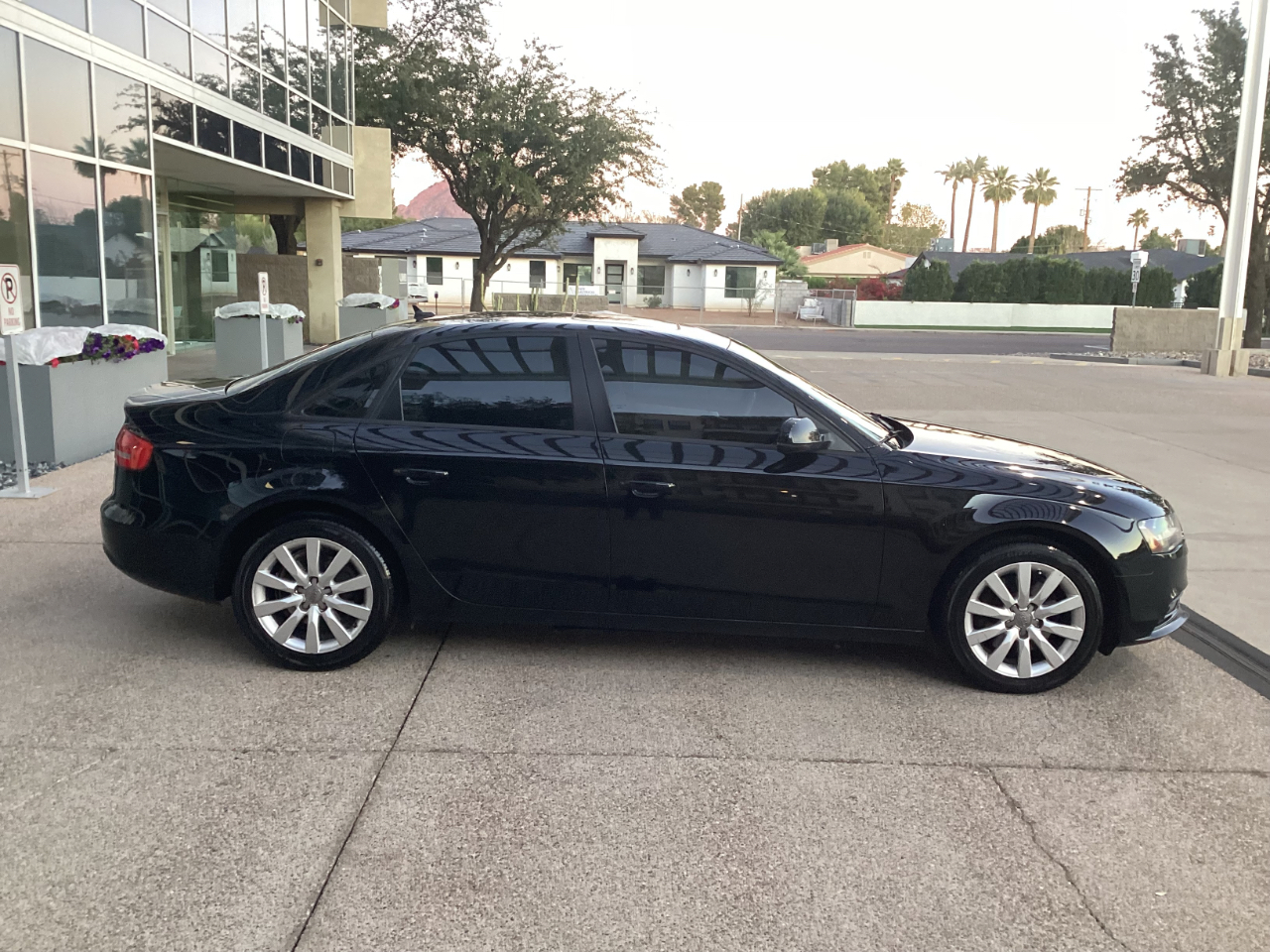 Audi A4 2.0 T Sedan FrontTrak Multitronic 2014