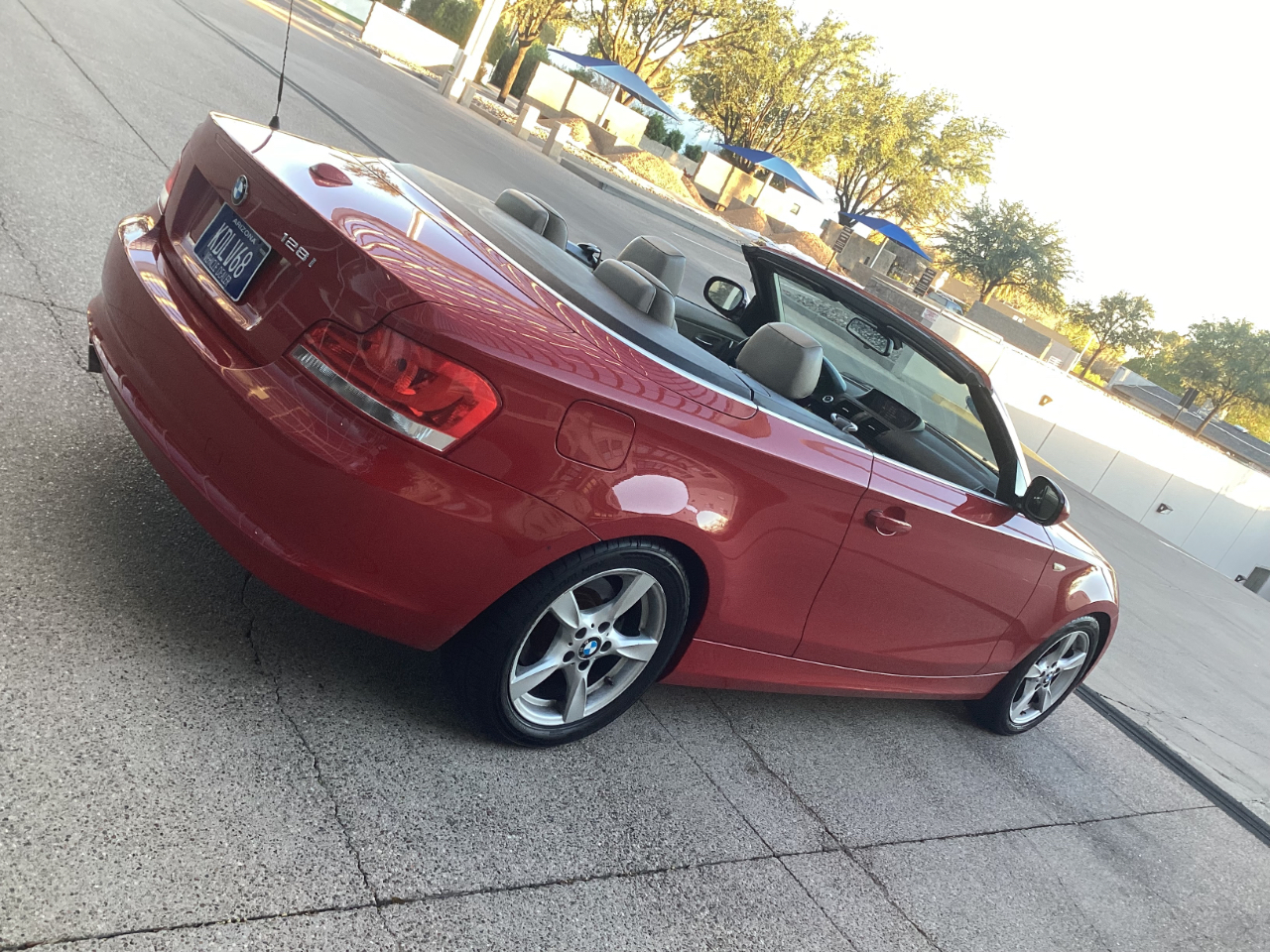 BMW 1-Series 128i Convertible 2012
