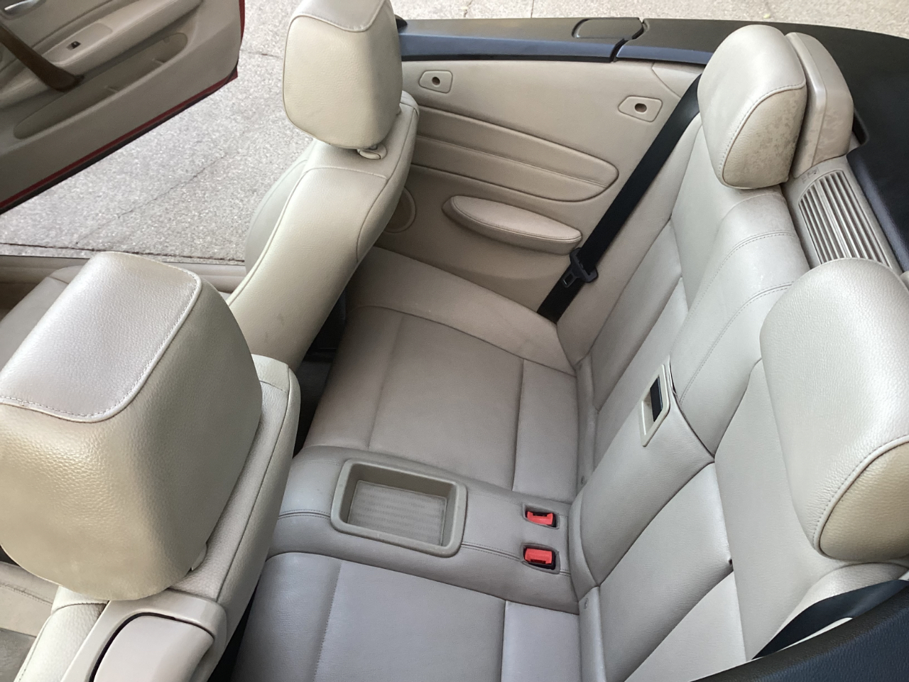 BMW 1-Series 128i Convertible 2012