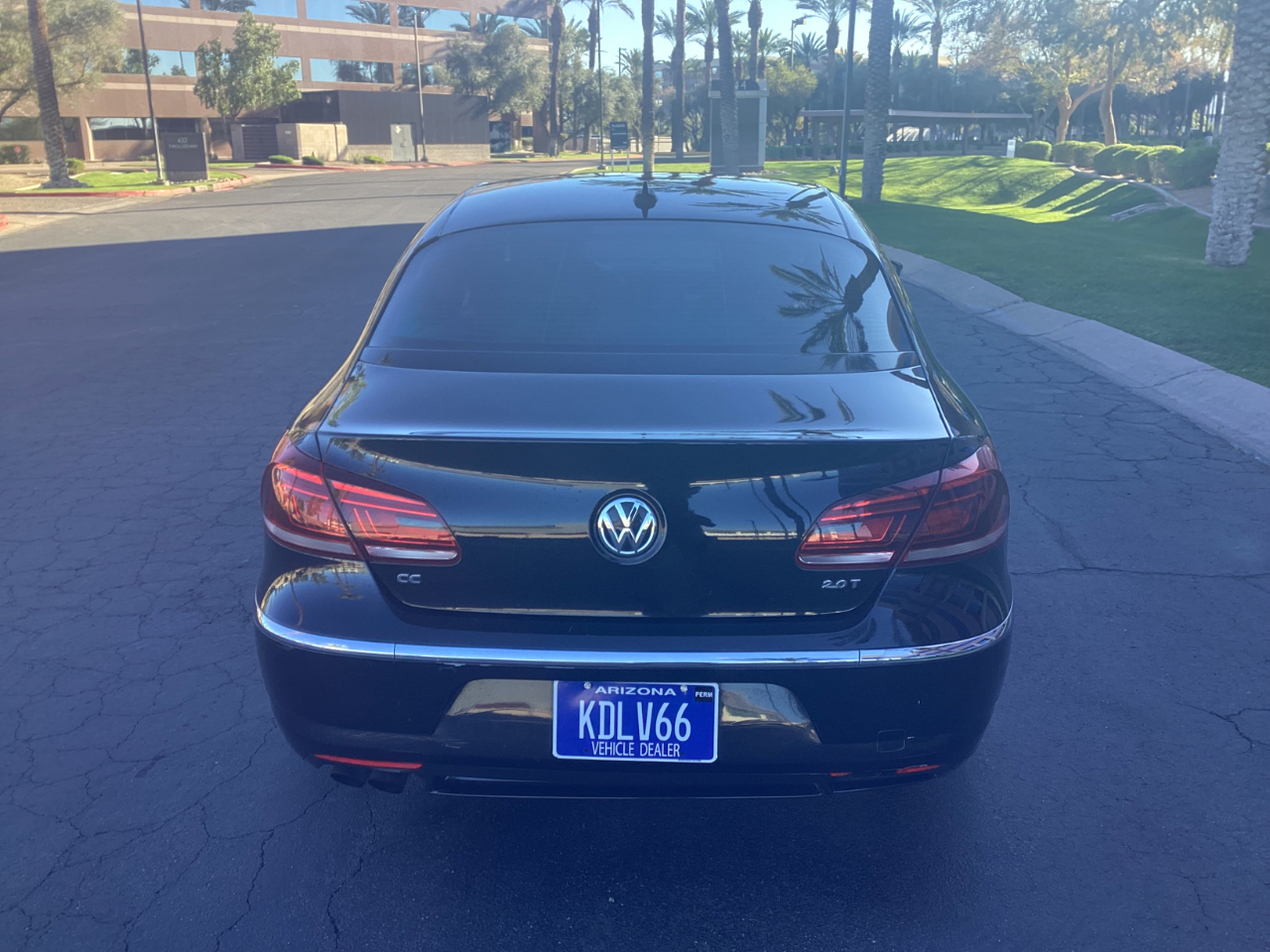 Volkswagen CC Sport w/Lighting Package 2013