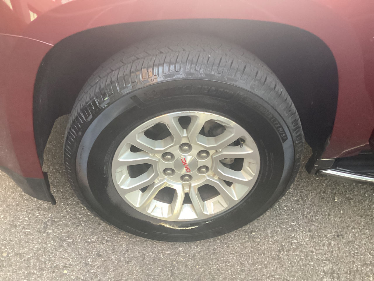 GMC Yukon XL SLT 2WD 2017