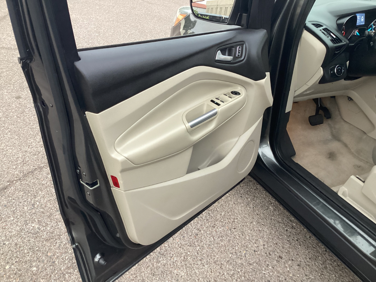 Ford Escape SE FWD 2015