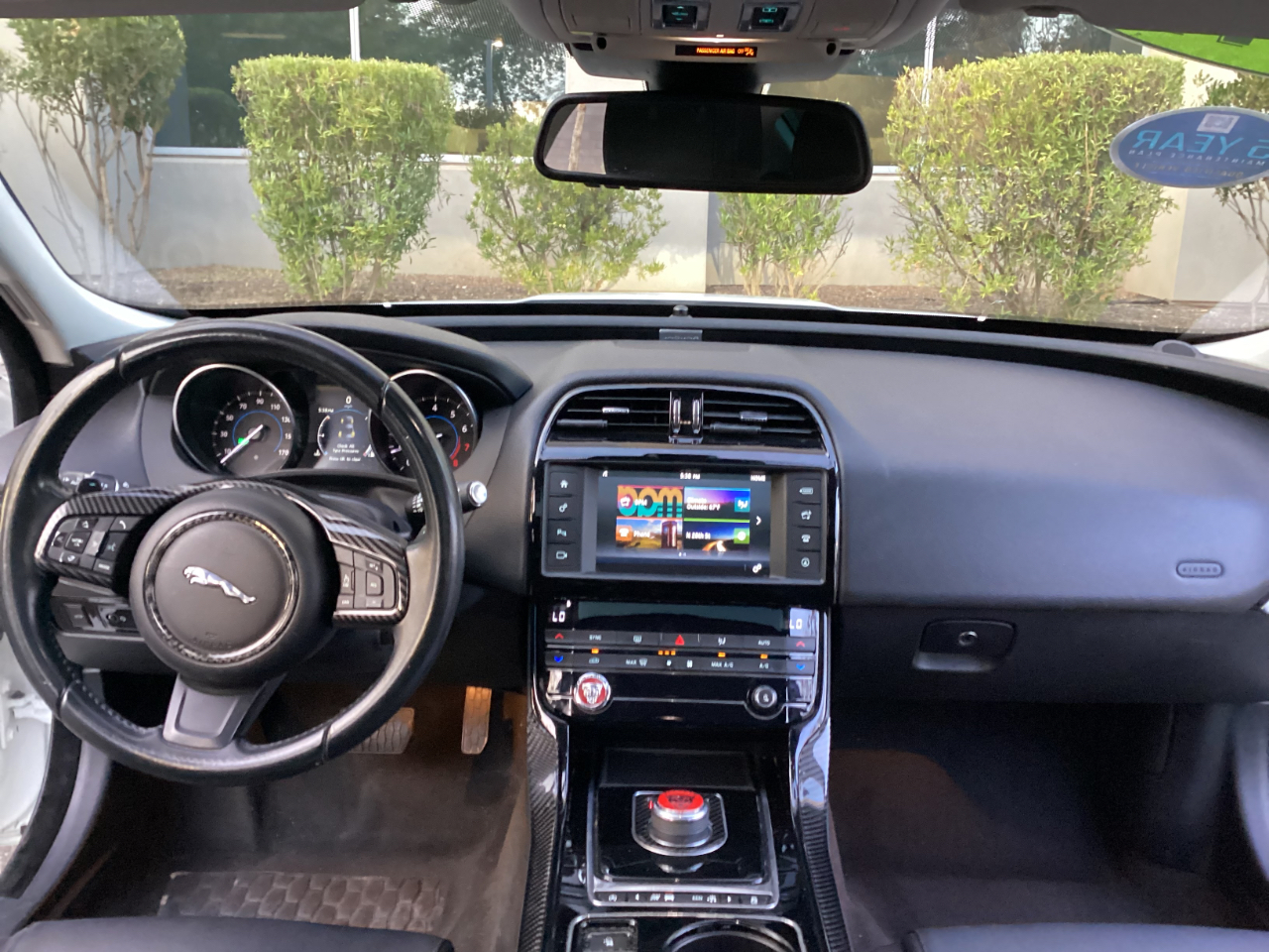 Jaguar XE 25t Premium 2017