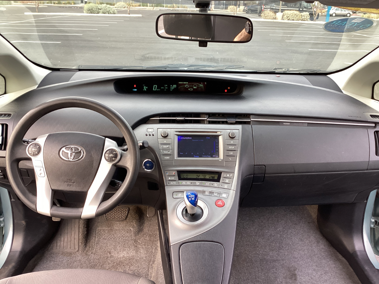 Toyota Prius Prius V 2012