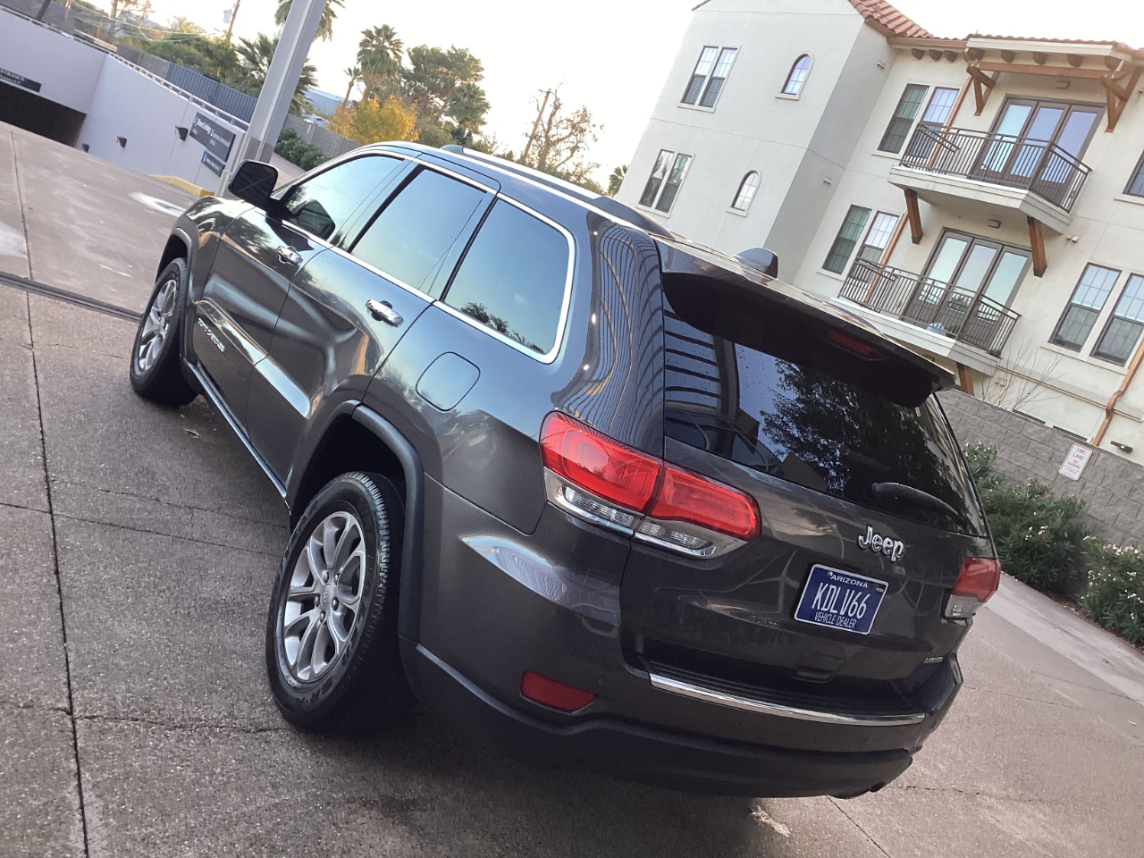 Jeep Grand Cherokee Limited 2WD 2015
