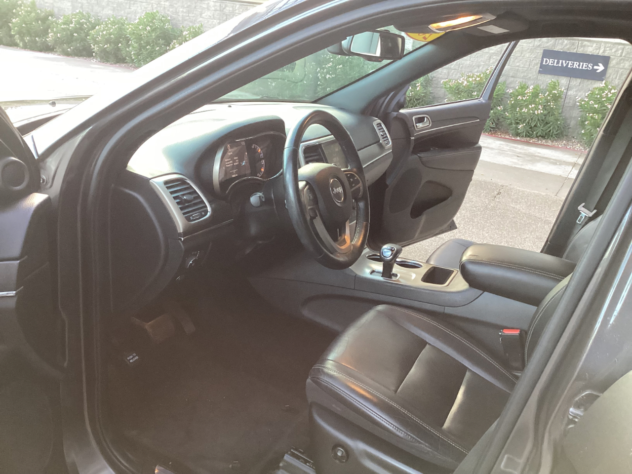 Jeep Grand Cherokee Limited 2WD 2015