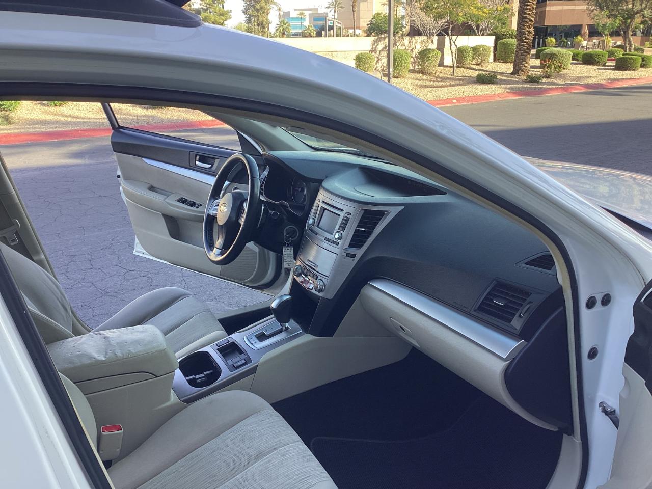 Subaru Outback 2.5i Premium 2014