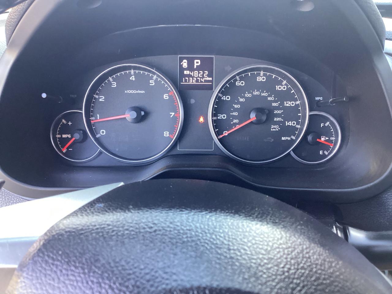 Subaru Outback 2.5i Premium 2014