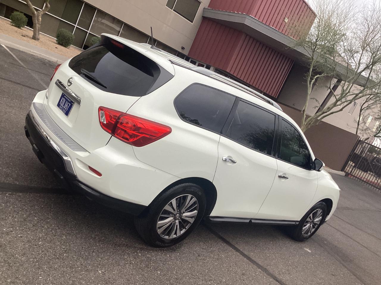 Nissan Pathfinder S 2WD 2018