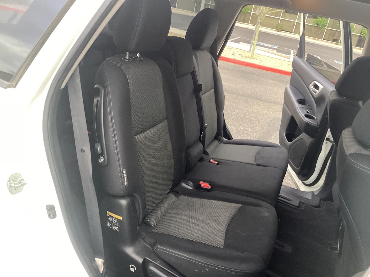 Nissan Pathfinder S 2WD 2018