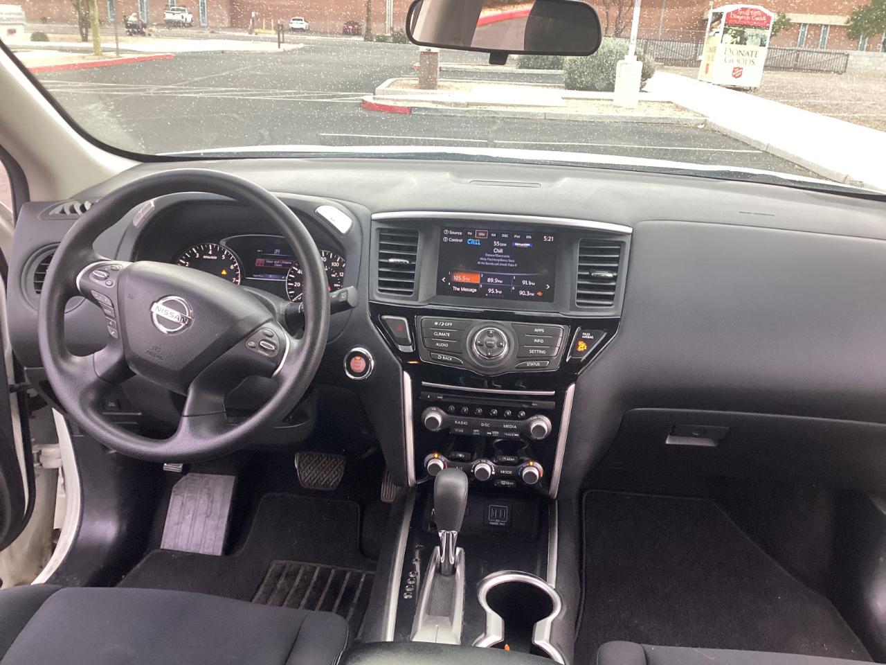 Nissan Pathfinder S 2WD 2018