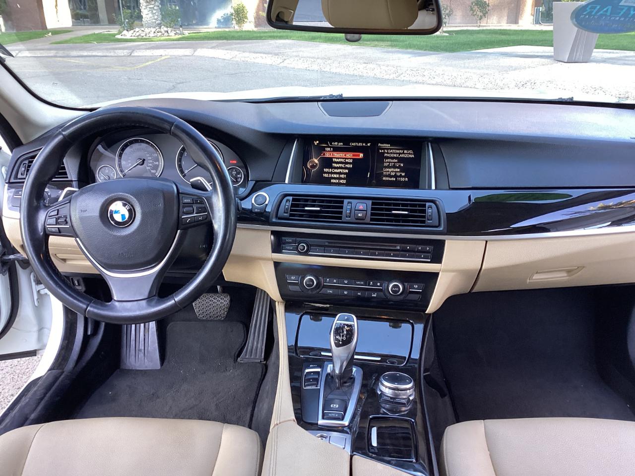 BMW 5-Series 528i 2016