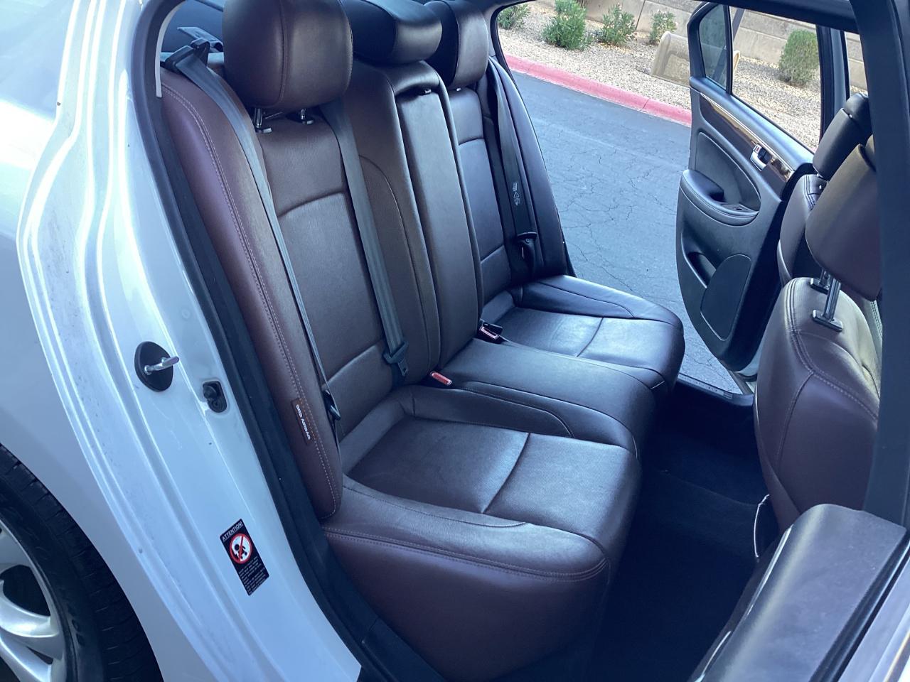 Hyundai Genesis 3.8L 2013