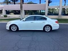 2013 Hyundai Genesis 