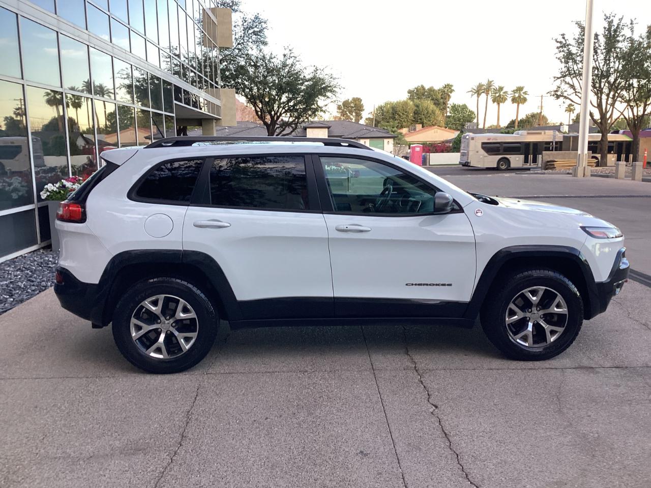 Jeep Cherokee Trailhawk 4WD 2014