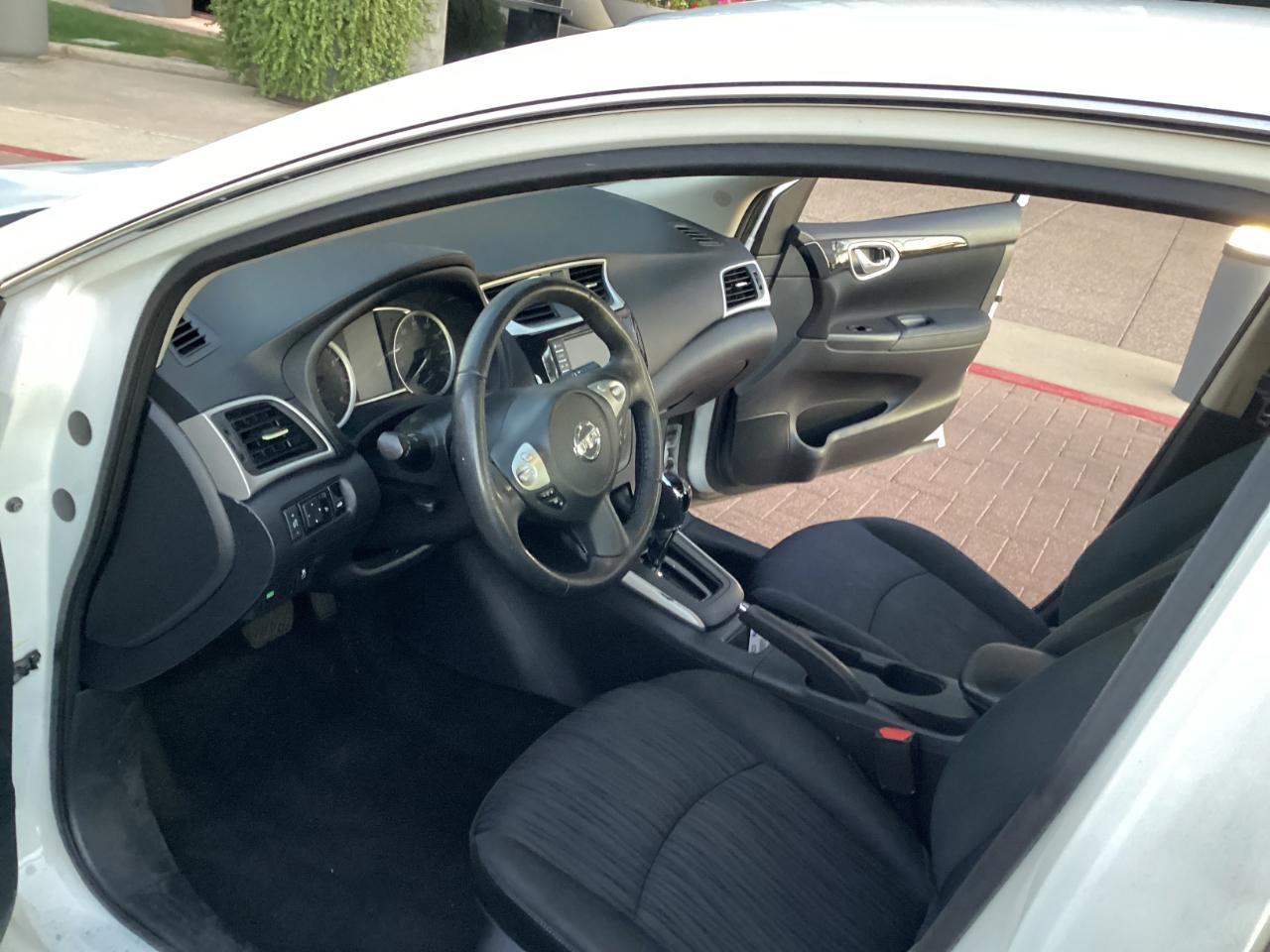 Nissan Sentra S CVT 2019