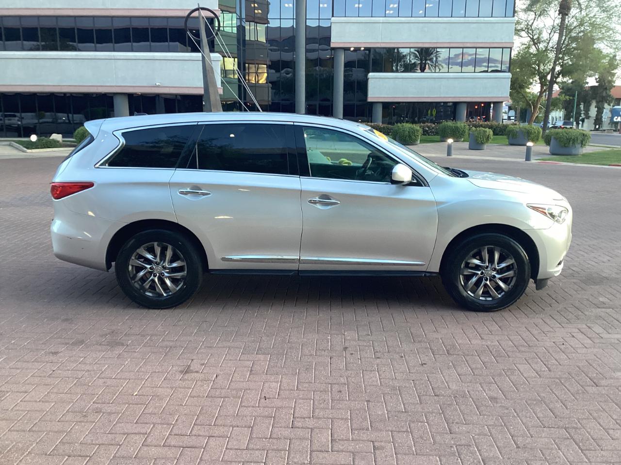 Infiniti JX AWD 2013