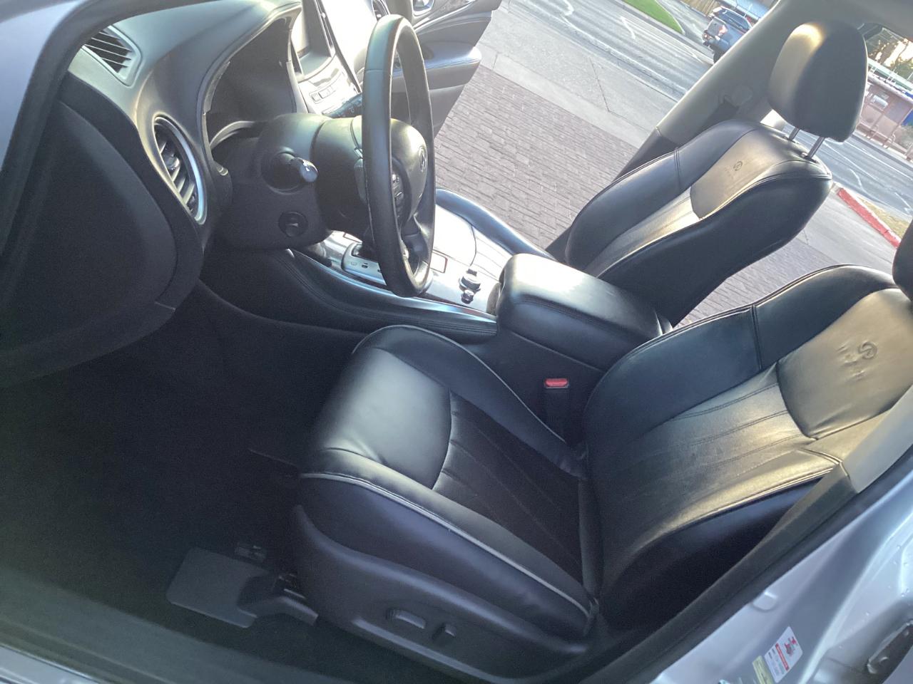 Infiniti JX AWD 2013