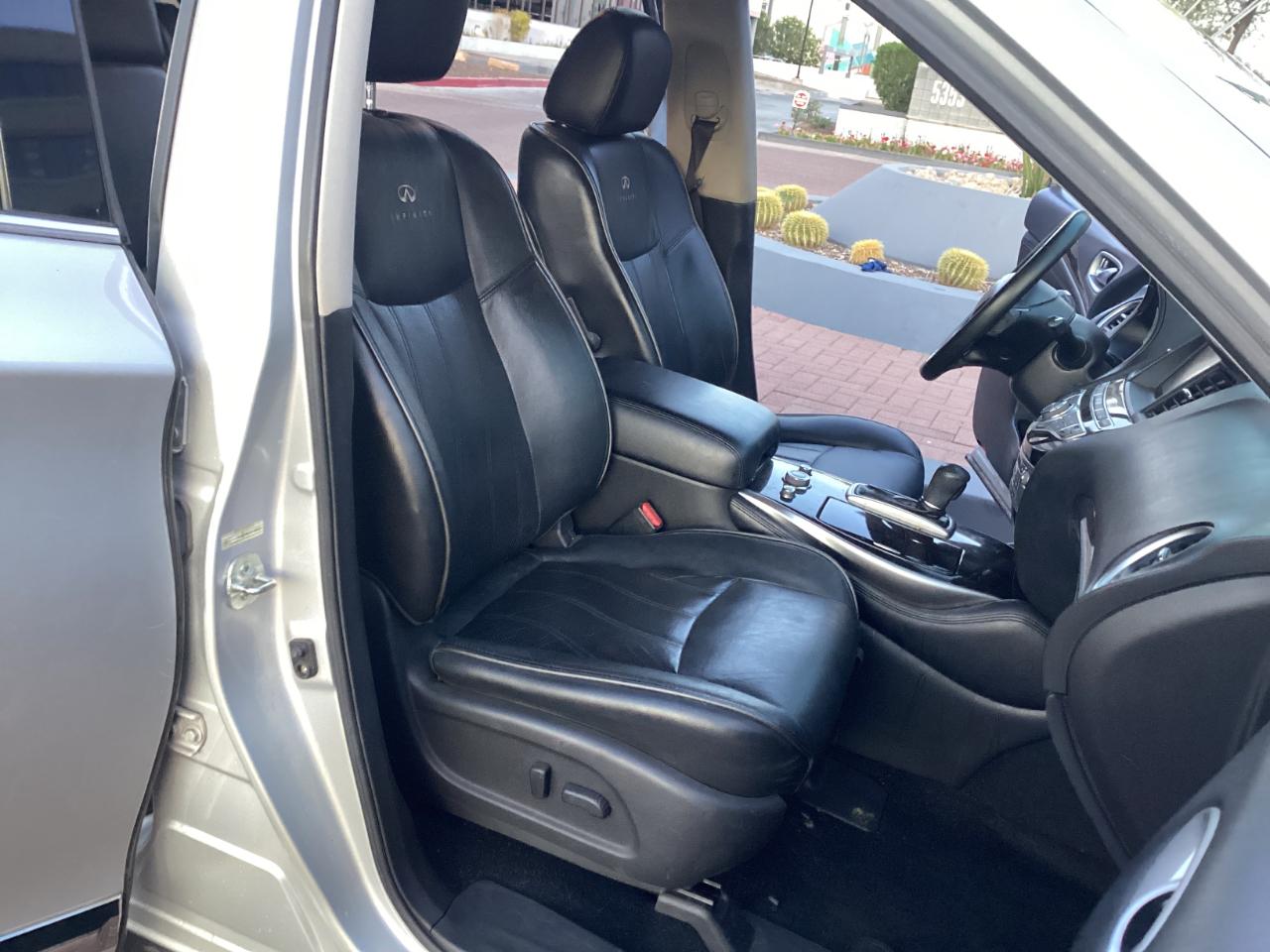 Infiniti JX AWD 2013