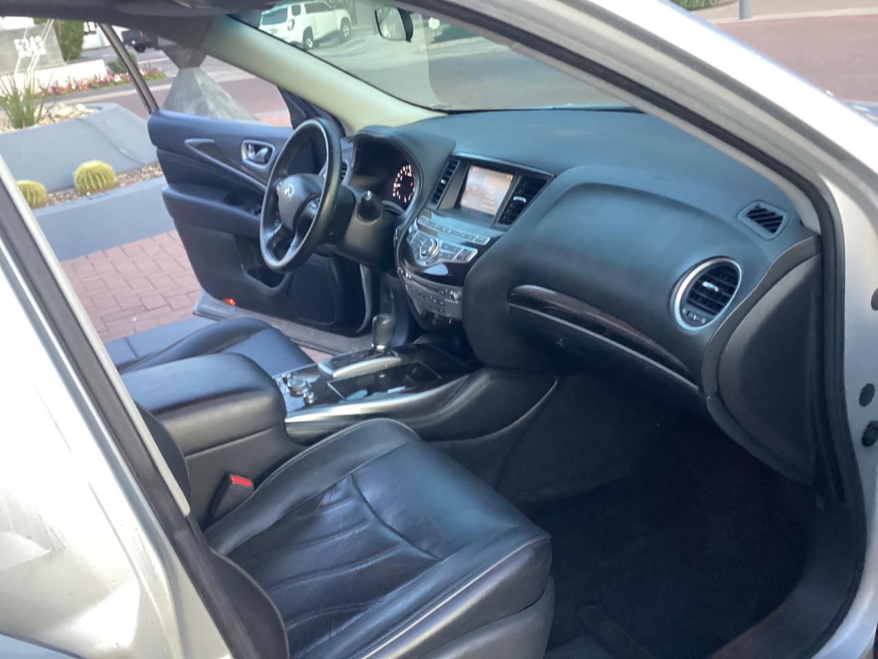 Infiniti JX AWD 2013