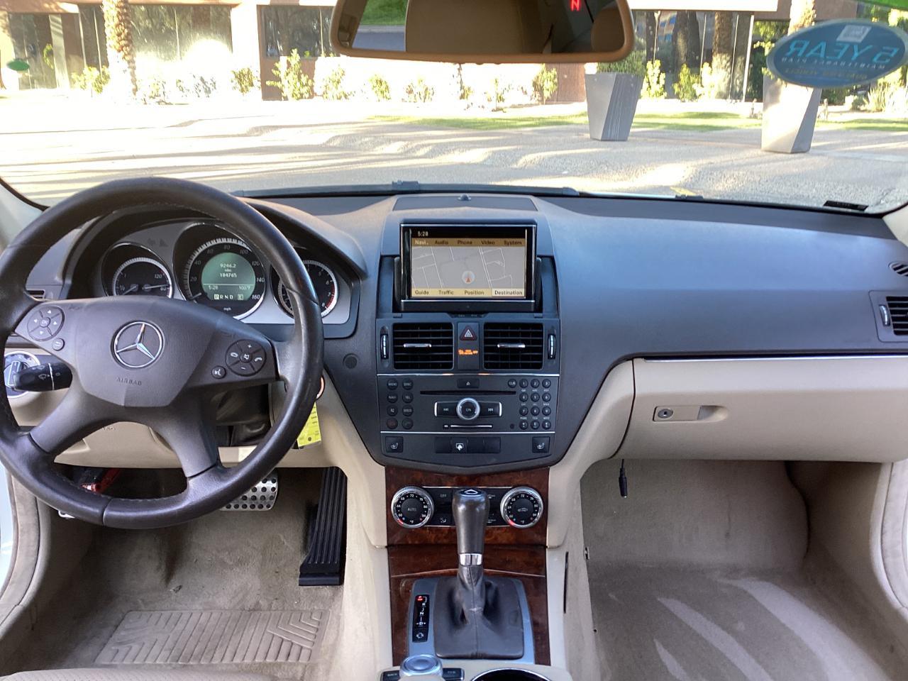 Mercedes-Benz C-Class C300 4MATIC Luxury Sedan 2011