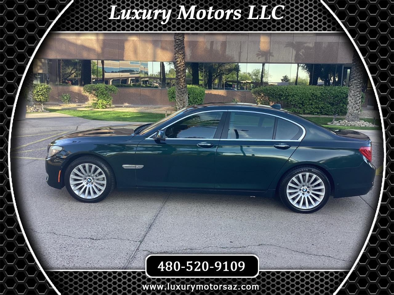 BMW 7-Series 750i xDrive Sedan 2012