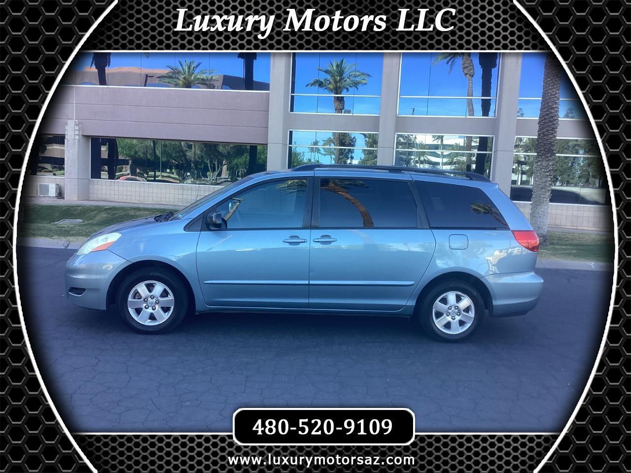 Toyota Sienna LE 7-Passenger 2006