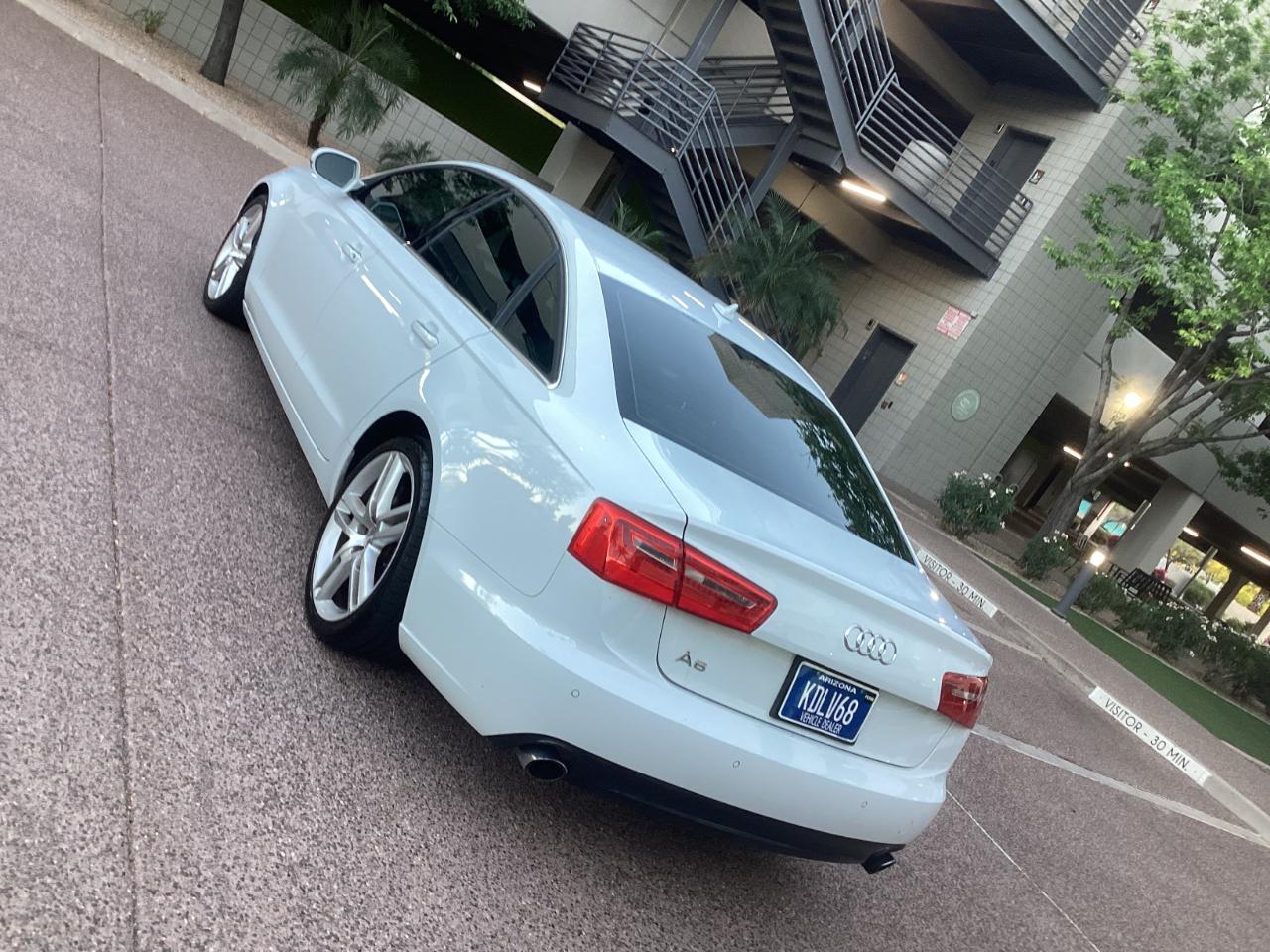 Audi A6 2.0T Premium Sedan FrontTrak Multitronic 2014