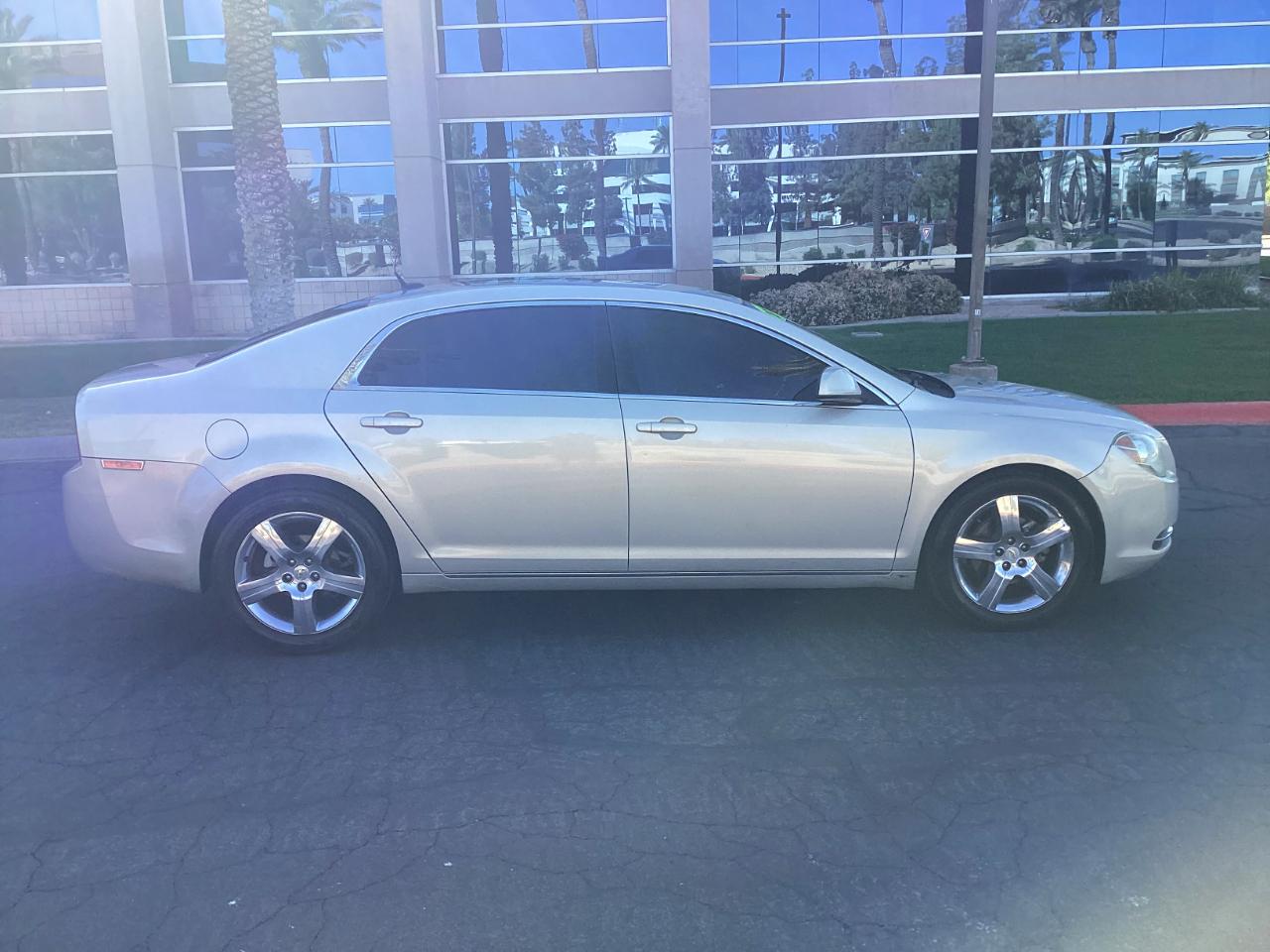 Chevrolet Malibu 2LT 2011