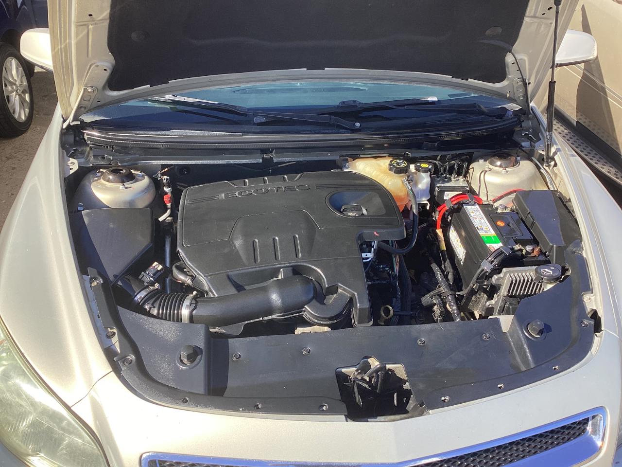 Chevrolet Malibu 2LT 2011