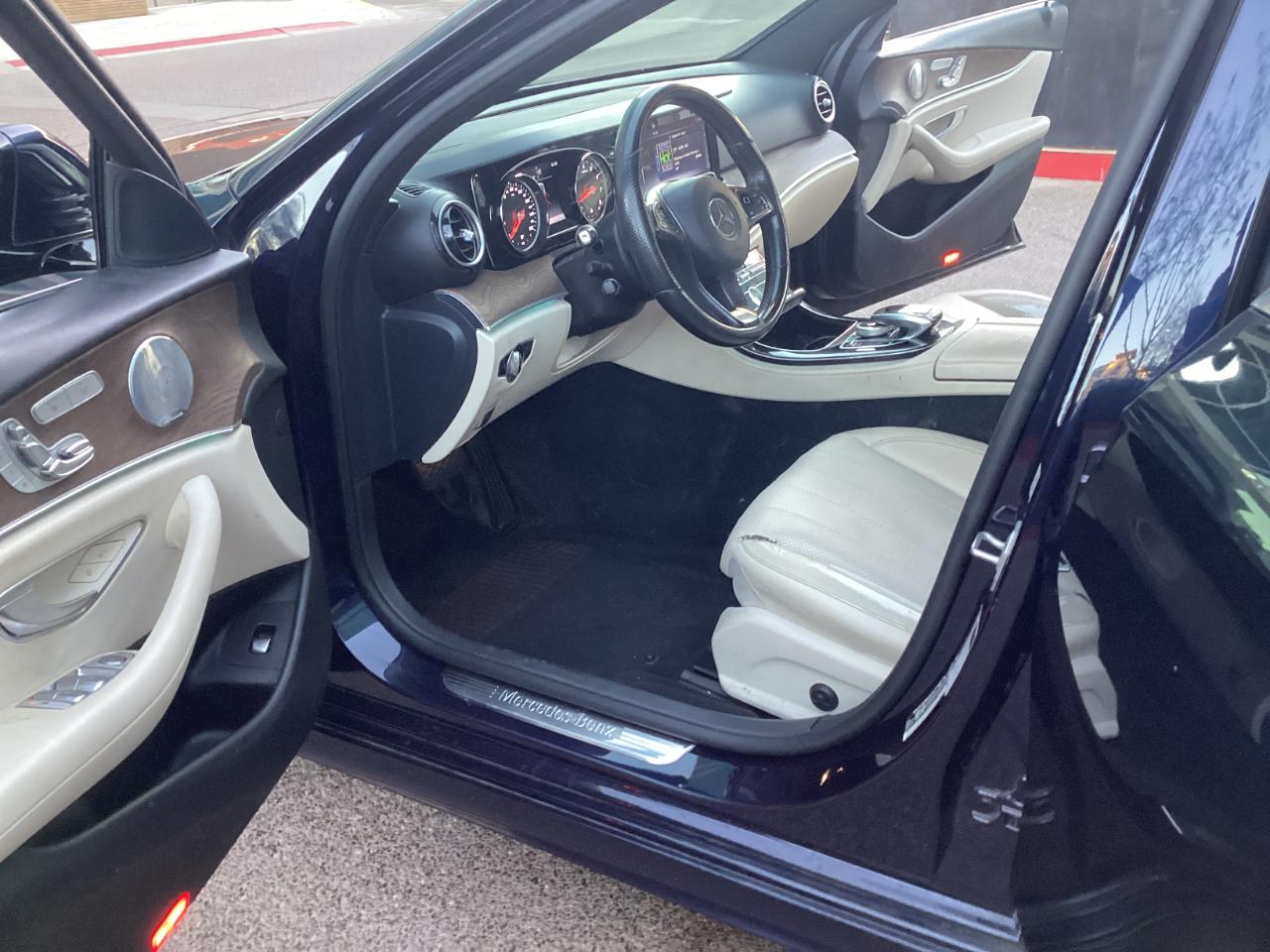 Mercedes-Benz E-Class E300 Luxury Sedan 2017