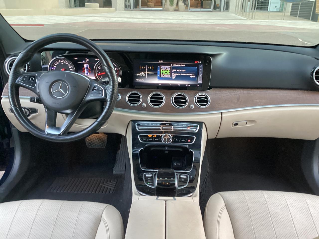 Mercedes-Benz E-Class E300 Luxury Sedan 2017