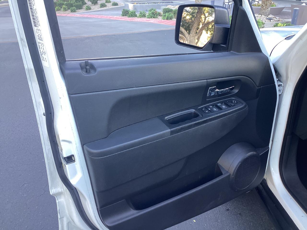 Jeep Liberty Sport 4WD 2012