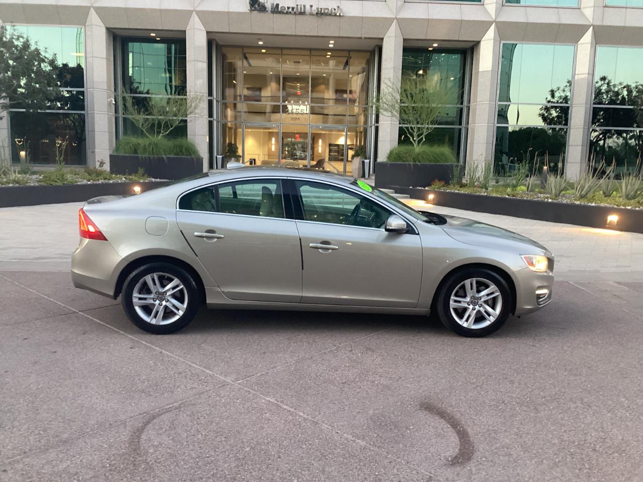 Volvo S60 T5 2014