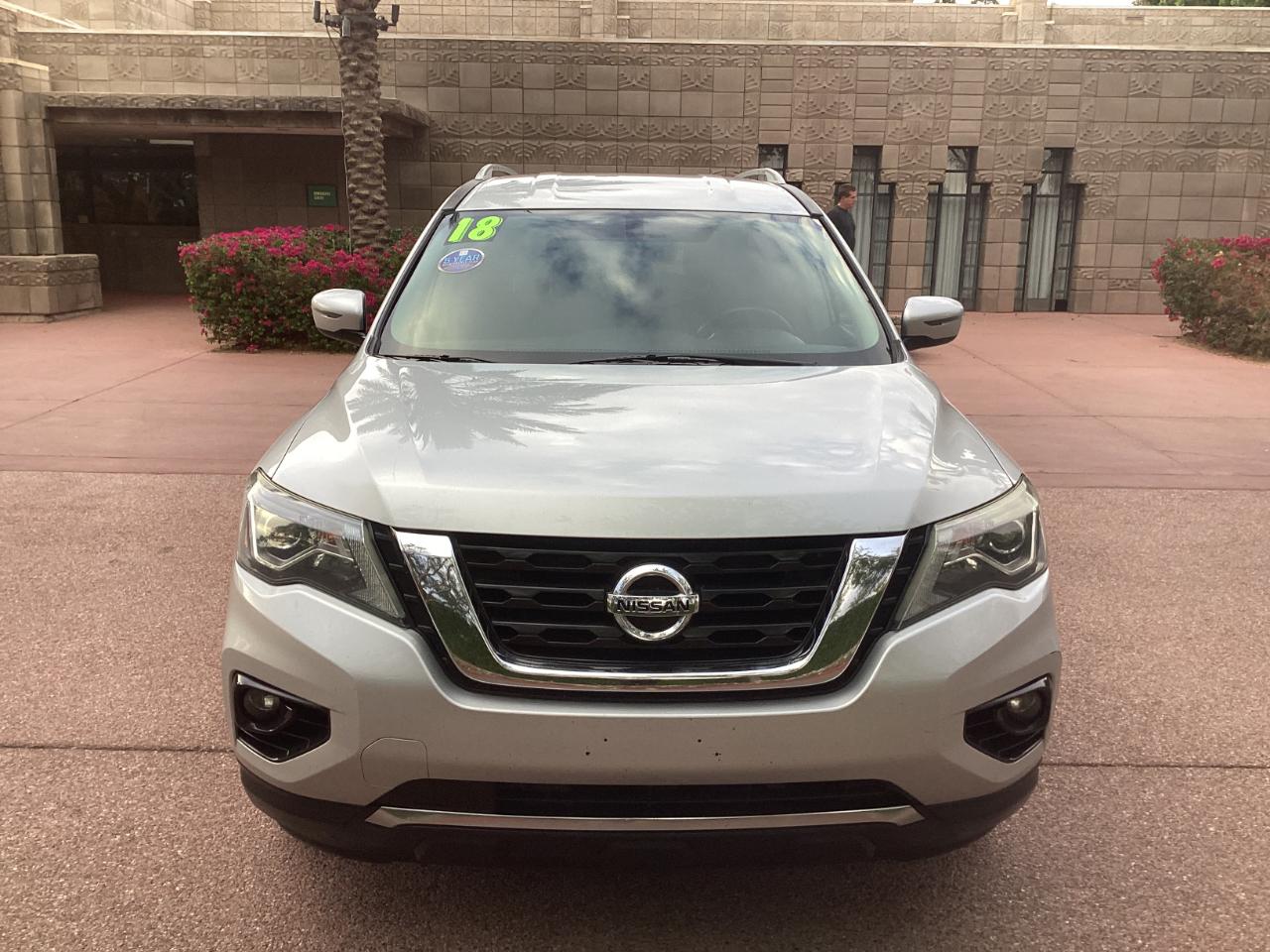 Nissan Pathfinder Platinum 4WD 2018