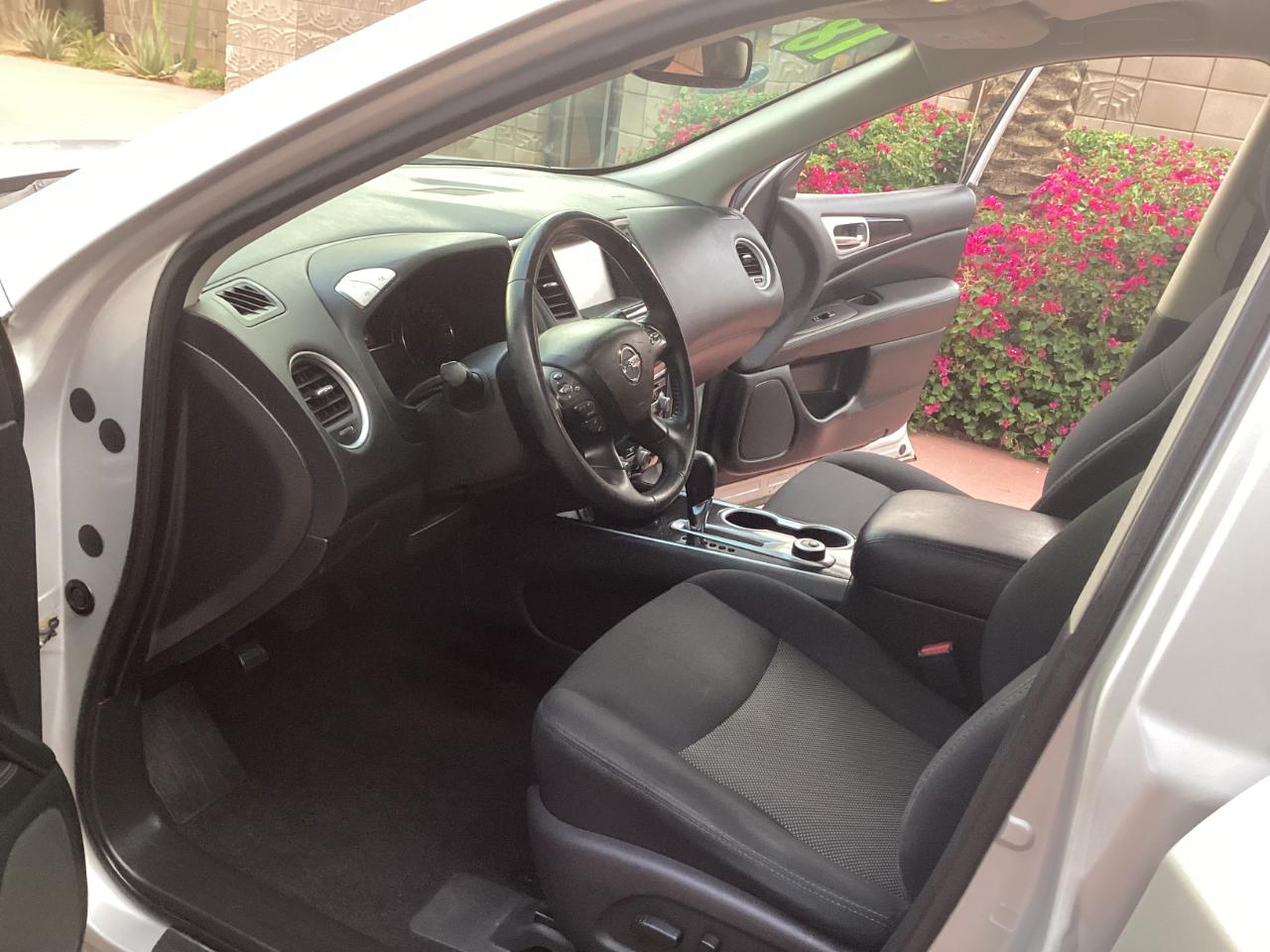 Nissan Pathfinder Platinum 4WD 2018