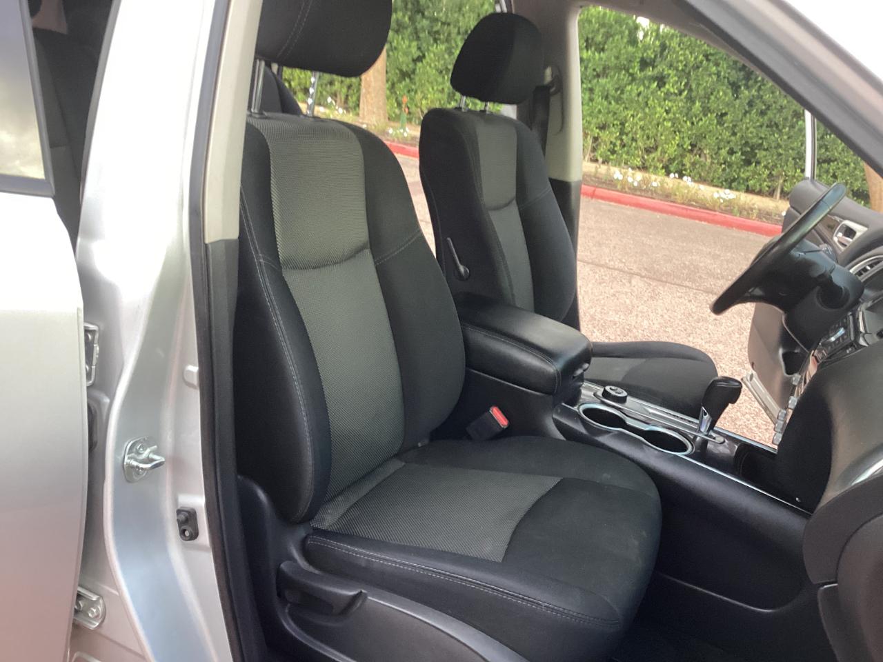 Nissan Pathfinder Platinum 4WD 2018