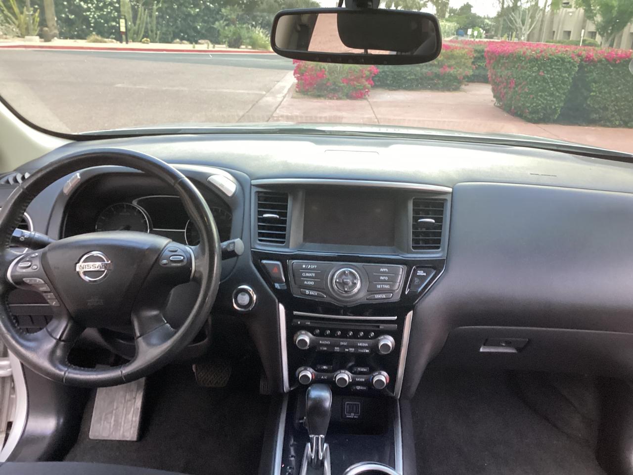 Nissan Pathfinder Platinum 4WD 2018